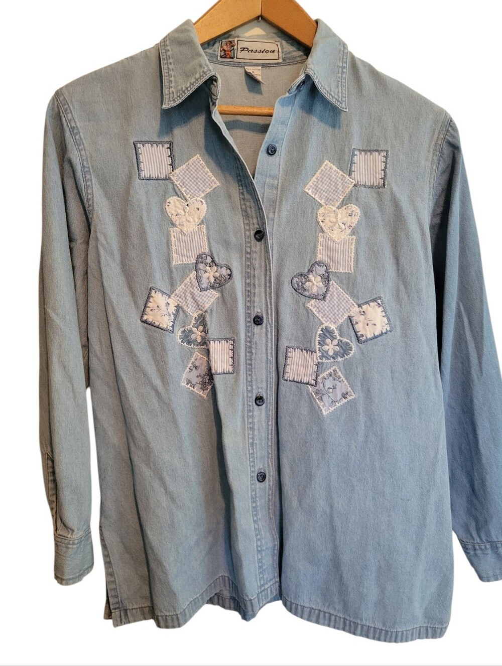 Vintage Passion Denim Patchwork Shirt Light Wash Blue Embroidered Hearts Size M